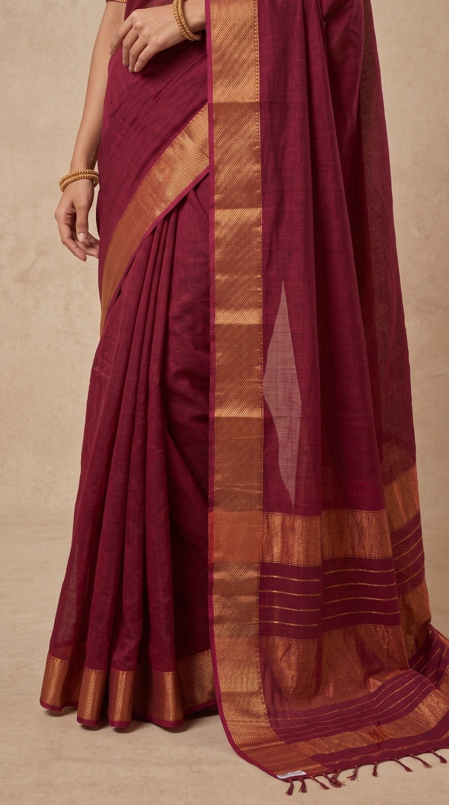 Maroon Maheshwari Silk Saree with Lehar Border