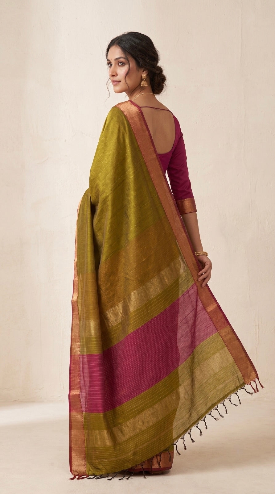 Mehndi Green Maheshwari Silk Saree with Zari Border