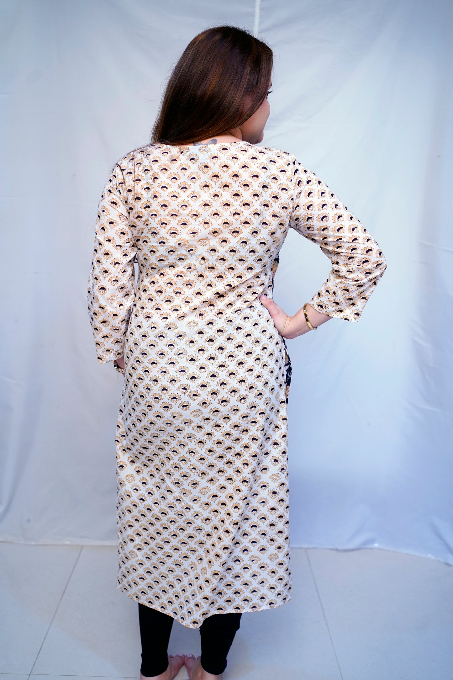 Women’s White Bagru Handblock Printed 100% Cotton Angrakha Kurti | Rooh E Azah