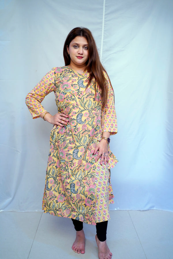 Women’s Yellow Bagru Handblock Printed  Cotton Angrakha Kurti | Rooh E Azah