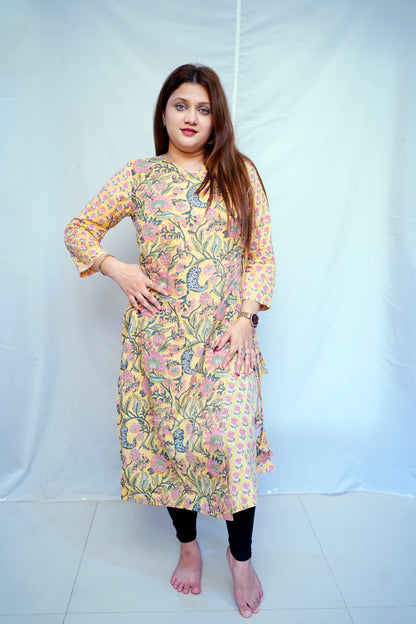 Women’s Yellow Bagru Handblock Printed  Cotton Angrakha Kurti | Rooh E Azah