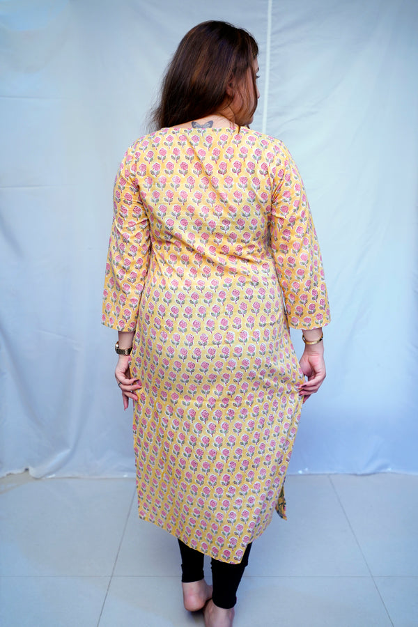 Women’s Yellow Bagru Handblock Printed  Cotton Angrakha Kurti | Rooh E Azah