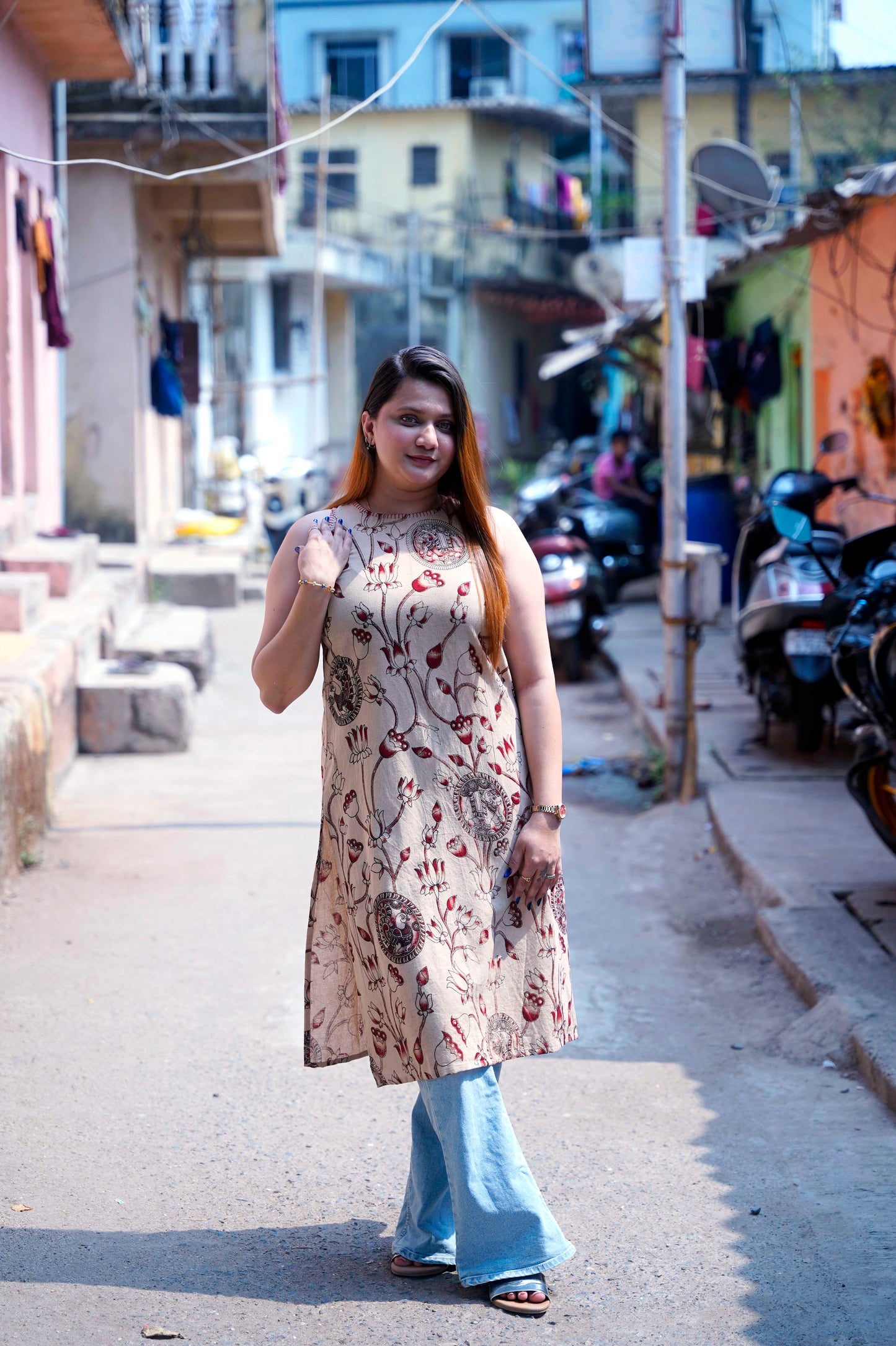 Beige Kalamkari Halterneck Kurti with Hand Embroidery Detailing