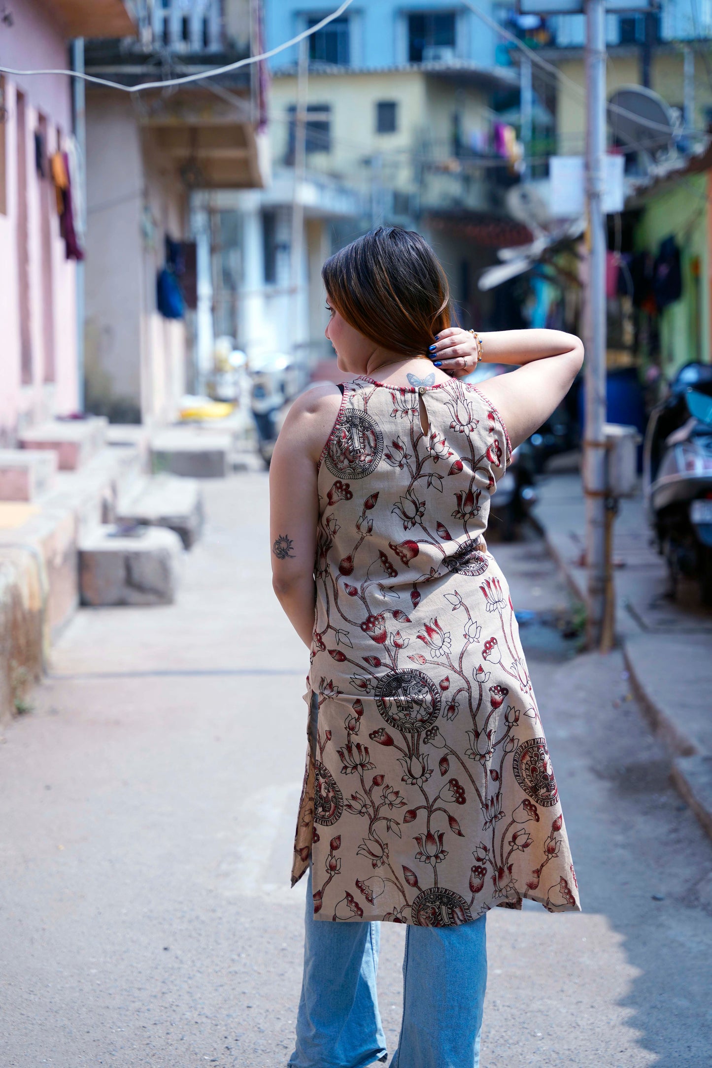 Beige Kalamkari Halterneck Kurti with Hand Embroidery Detailing