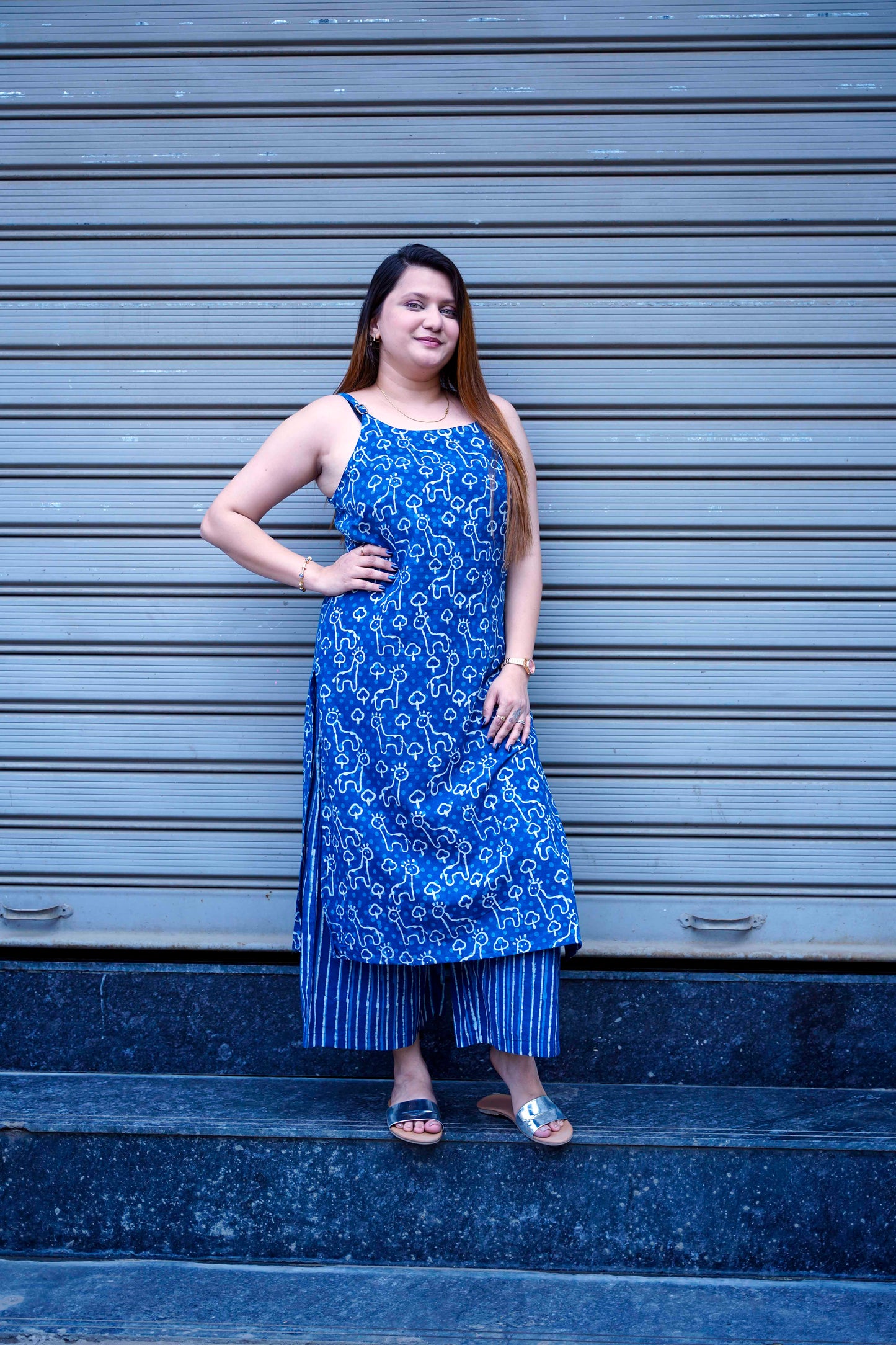 Indigo Dabu Print Spegetti Plazo Set