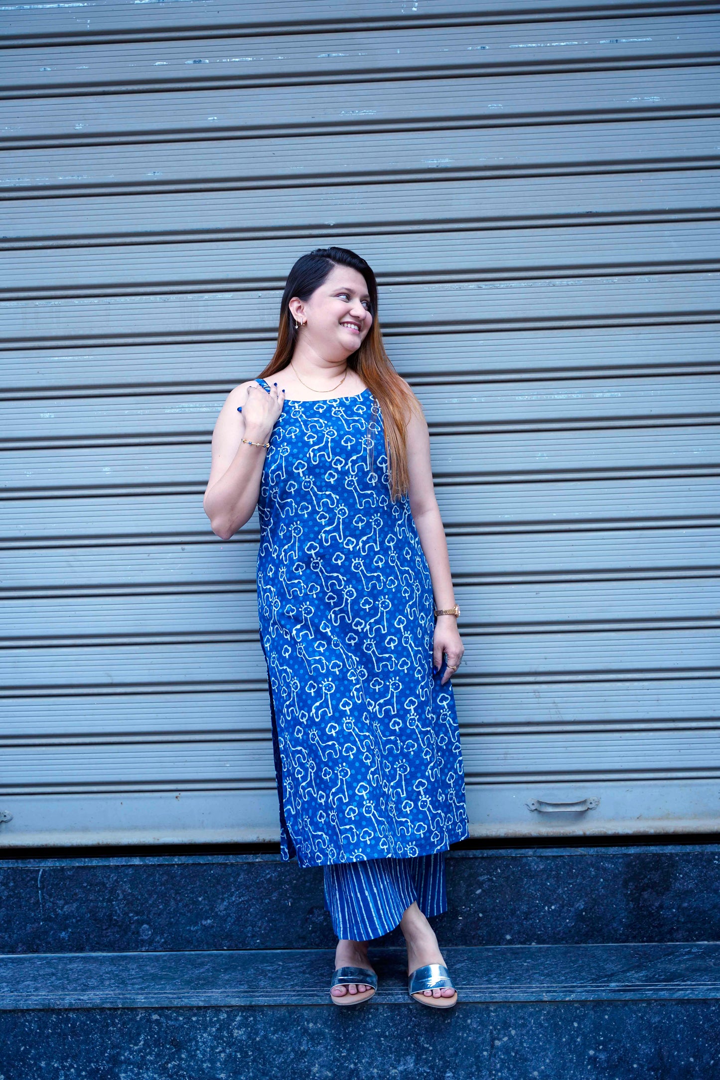 Indigo Dabu Print Spegetti Plazo Set