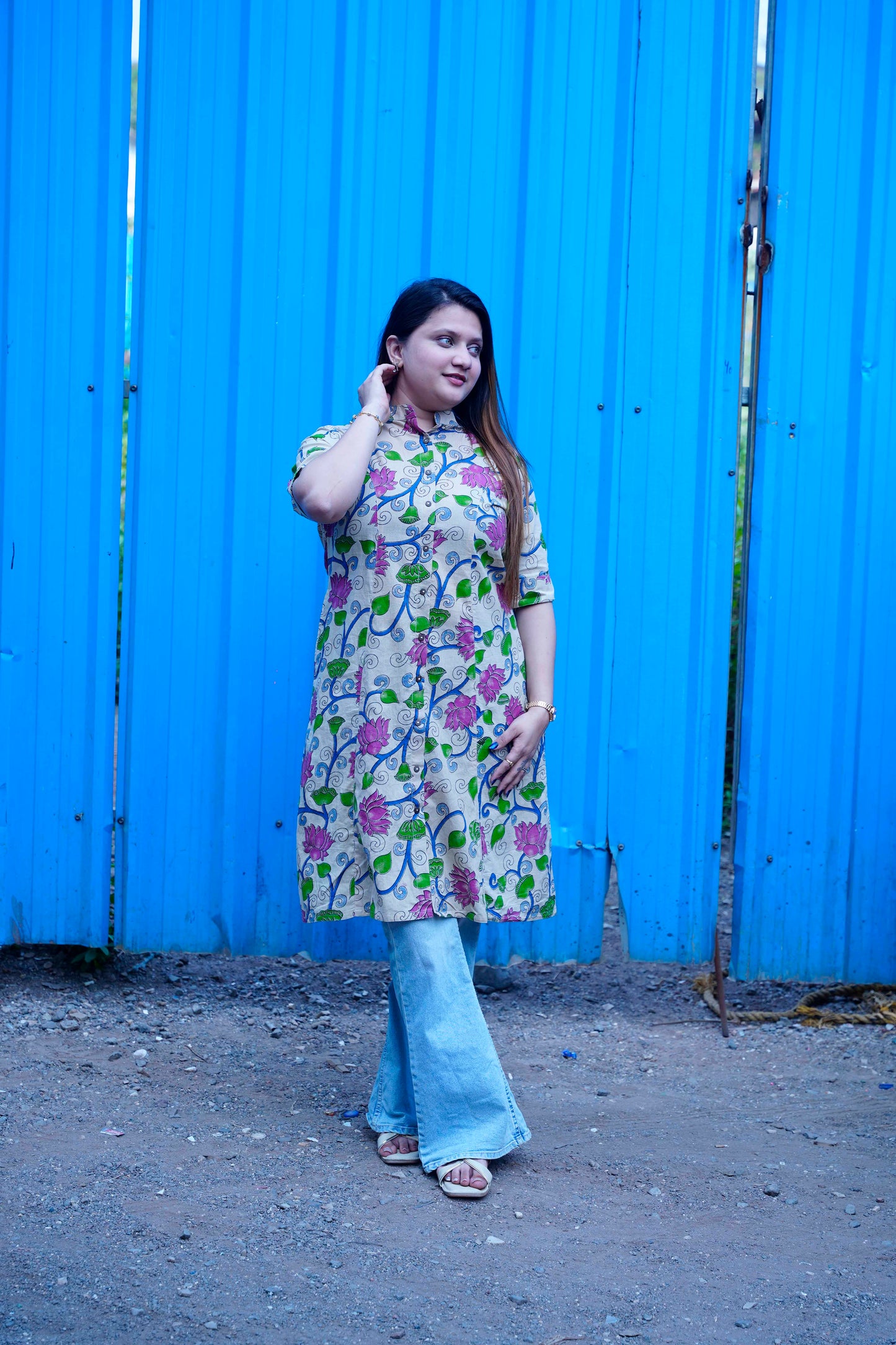 Off White Kalamkari A Line Band Collar Kurti