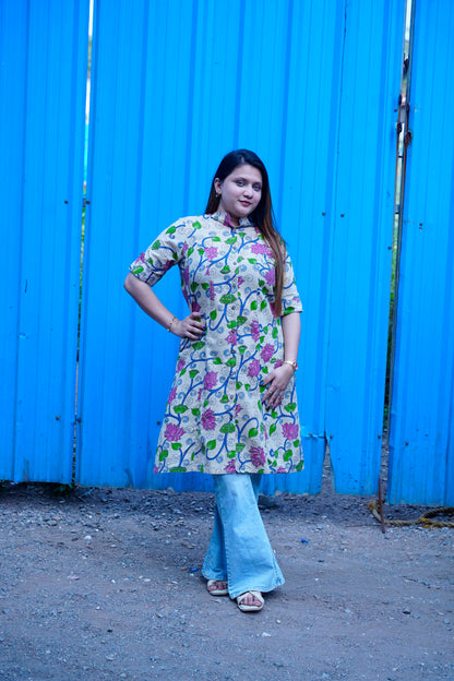 Off White Kalamkari A Line Band Collar Kurti